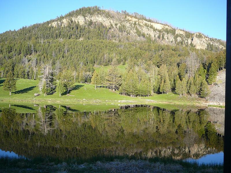 Floating island lake - mirrored.jpg - This is Floating Island Lake with the sun just right to cause an awesome mirrored picture.